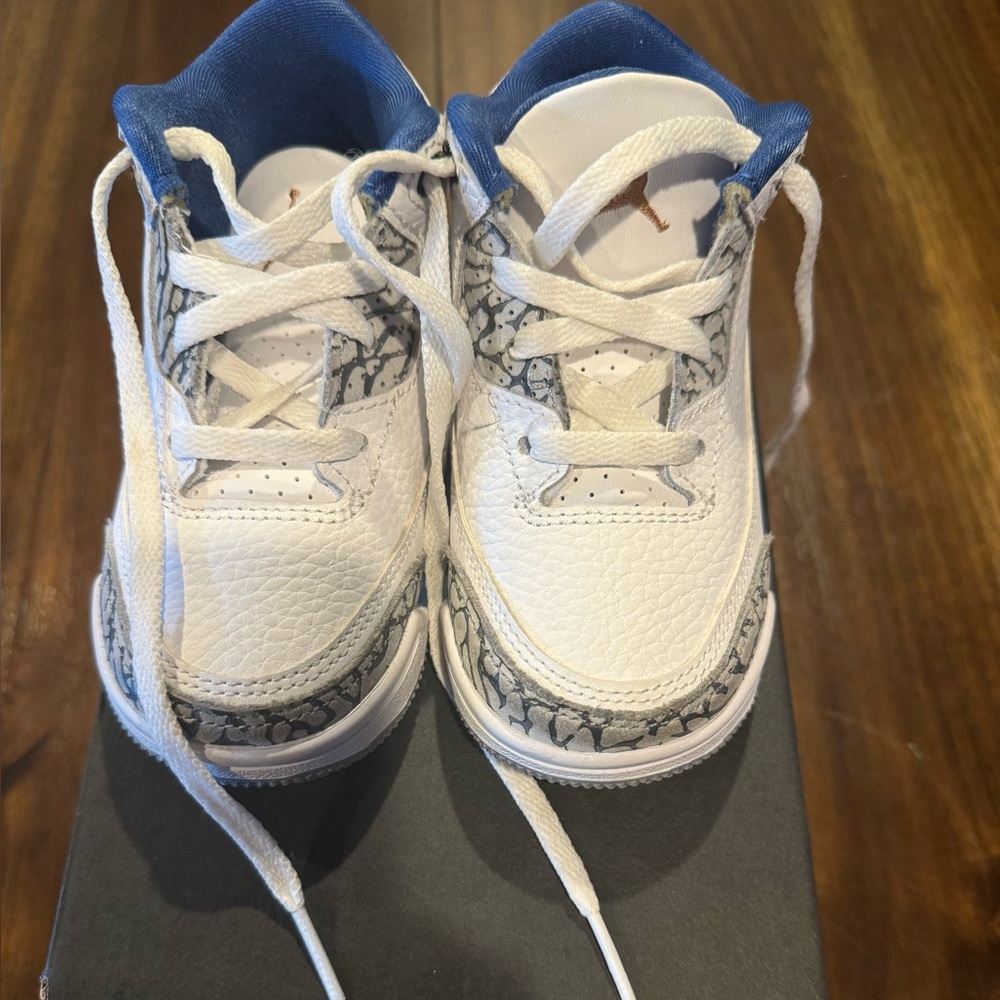 Jordan retro 3 toddler sneakers